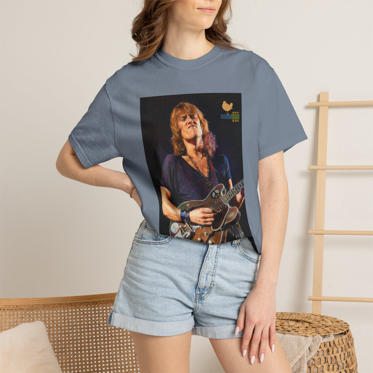 Alvin Lee performing at Woodstock T Shirt