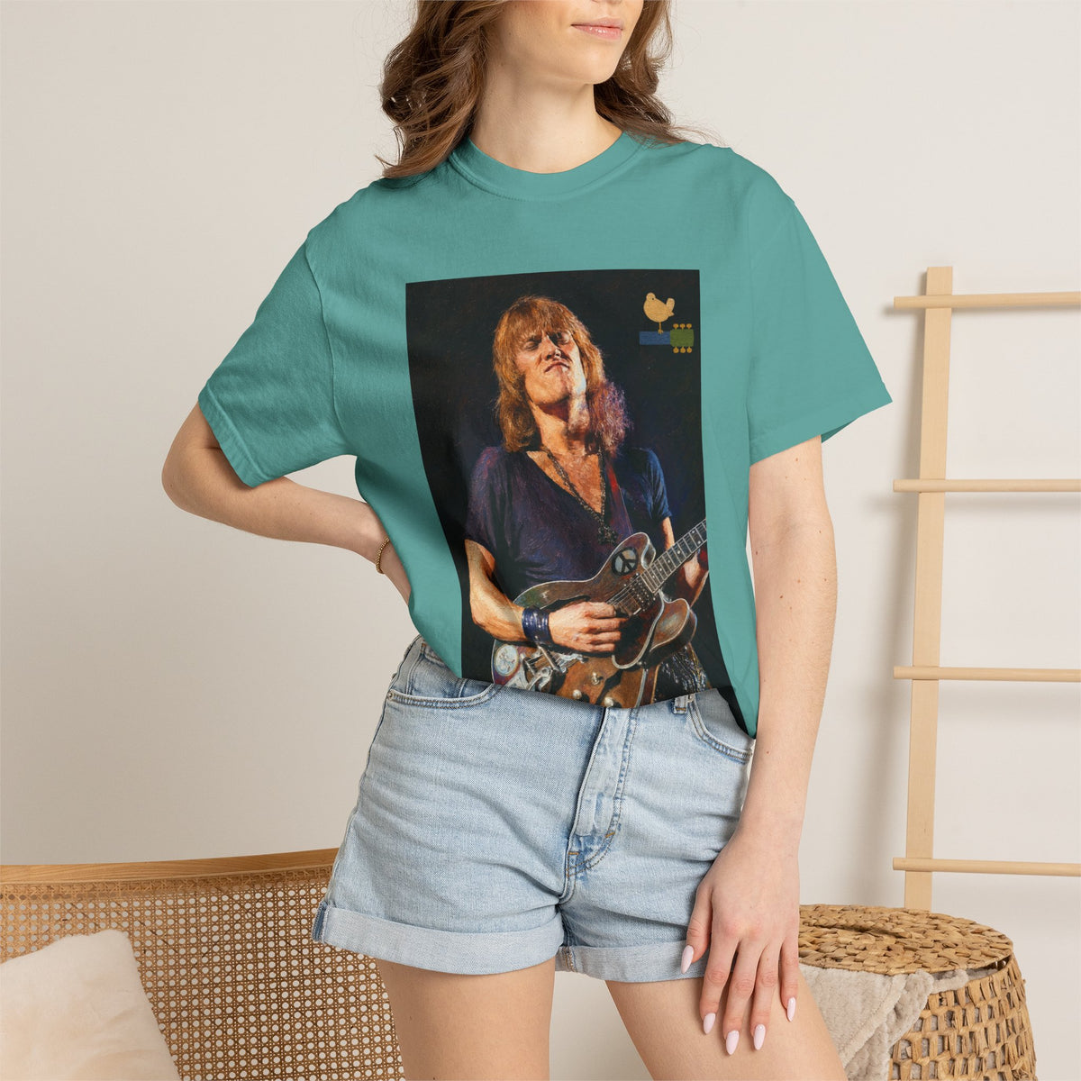 Alvin Lee performing at Woodstock T Shirt